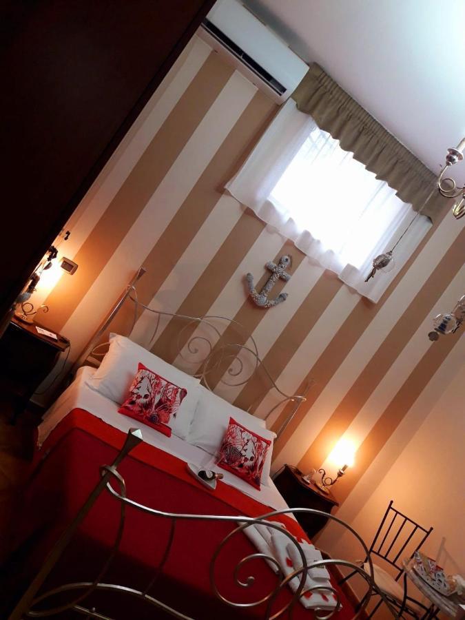スカファーティ Pompei House Bed & Breakfast エクステリア 写真